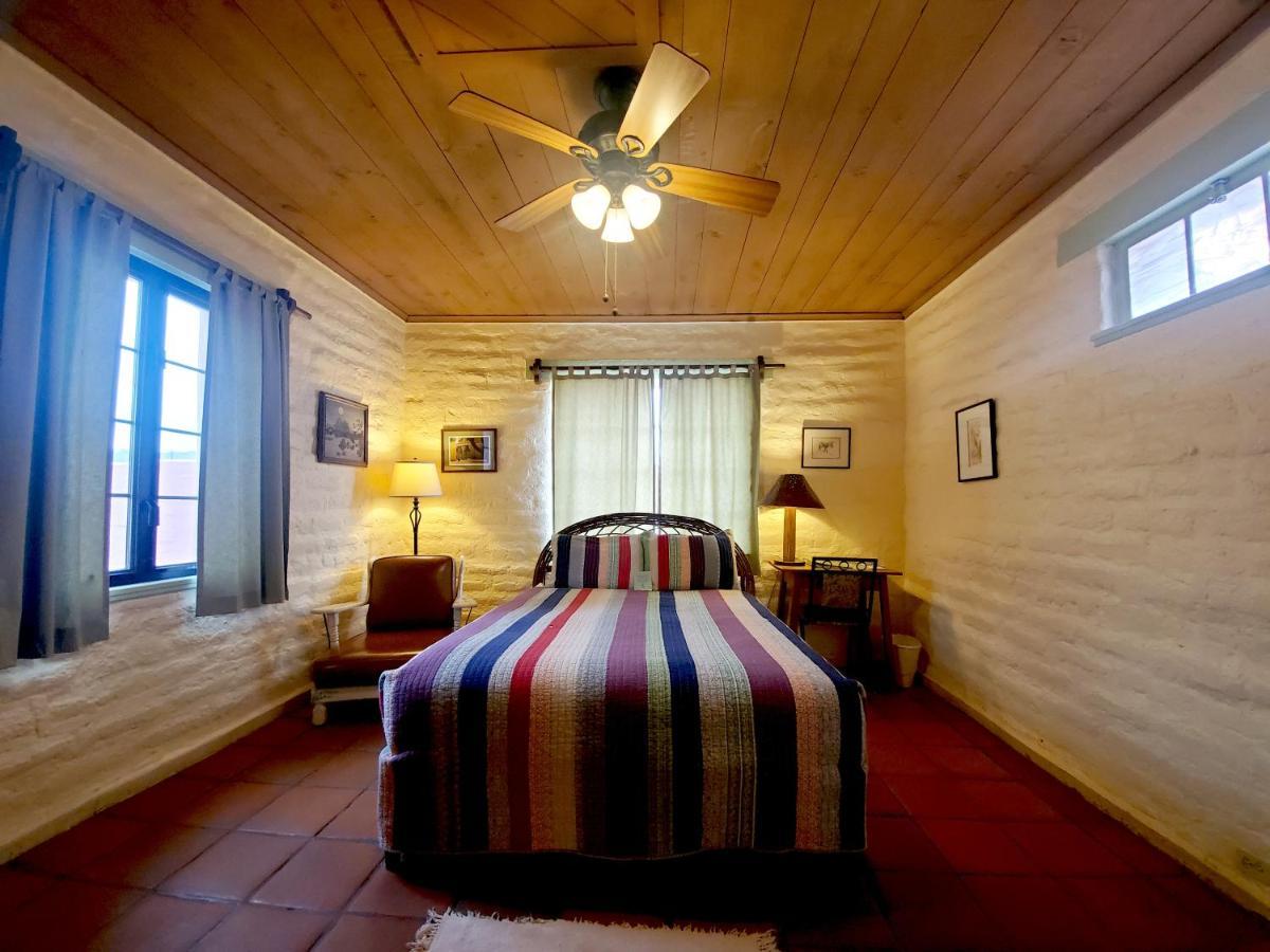 29 Palms Inn トウェンティナイン・パームズ エクステリア 写真