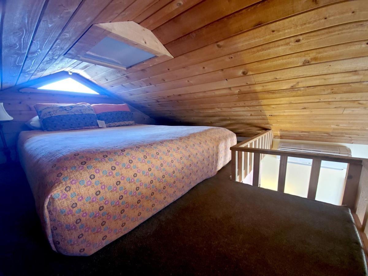 29 Palms Inn トウェンティナイン・パームズ エクステリア 写真