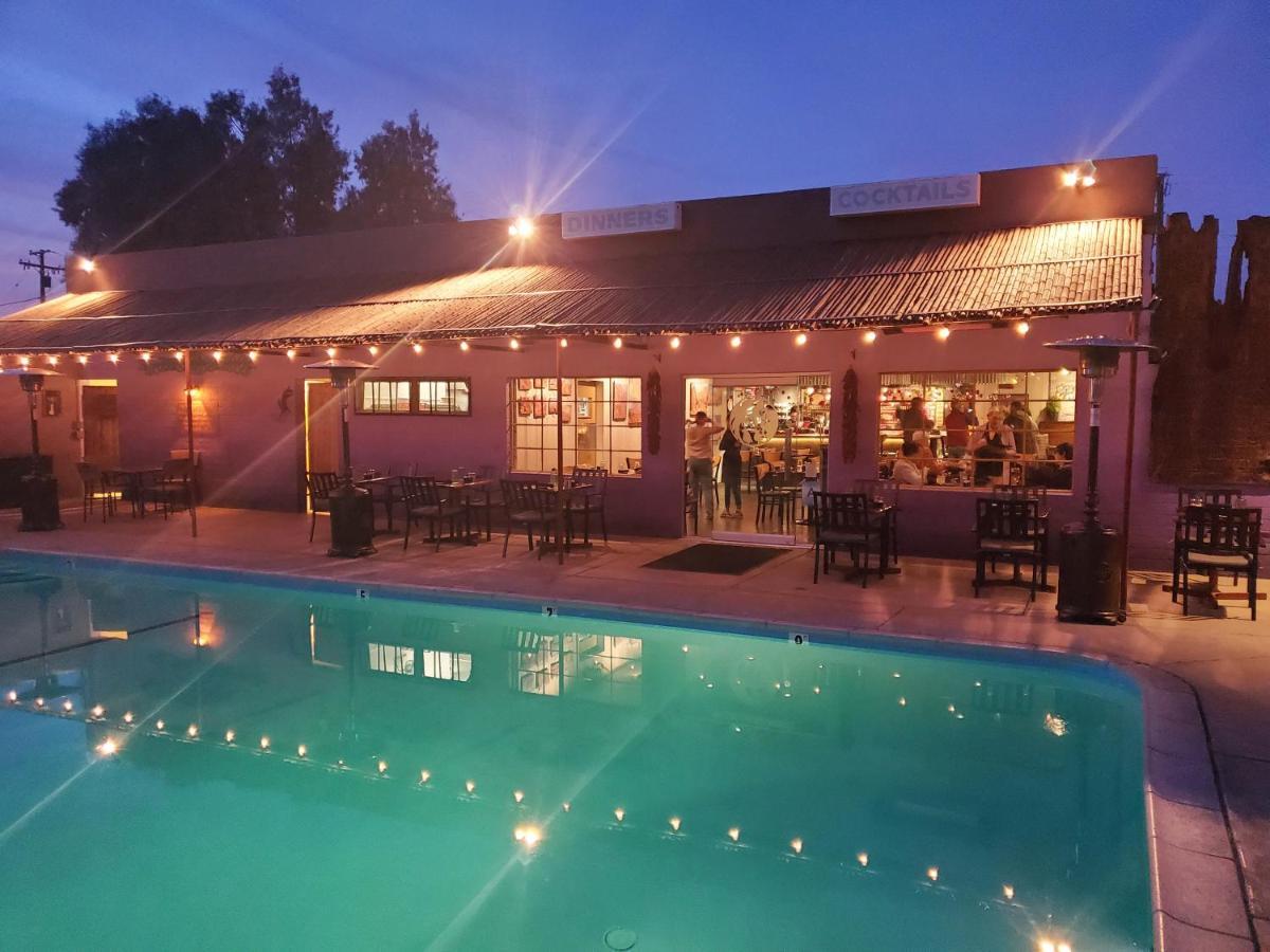 29 Palms Inn トウェンティナイン・パームズ エクステリア 写真